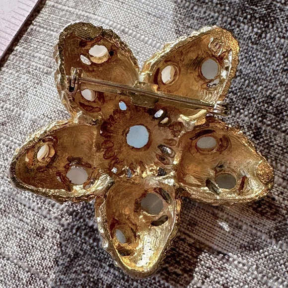 Vintage RARE Moonstone Gold Tone Star Starfish Brooch Collectable Moon Stone - Picture 6 of 7